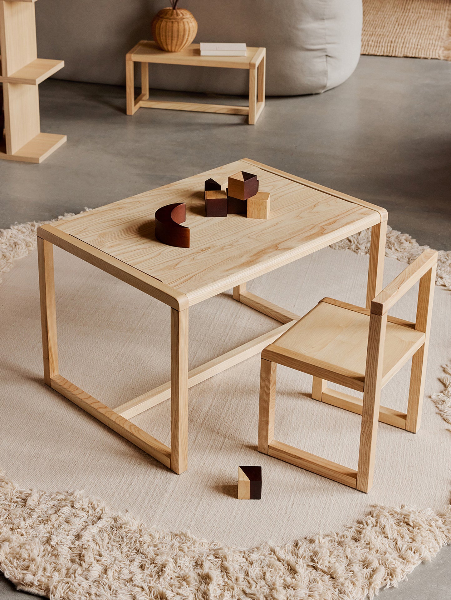 Little Architect Table by Ferm Living - Lacquered Ash