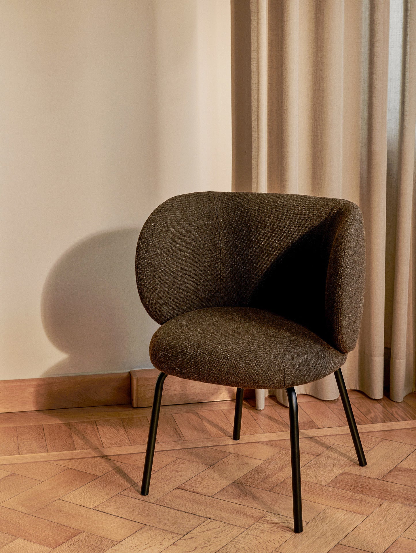 Rico Dining Chair - Fixed Base by Ferm Living - Hallingdal 65 376