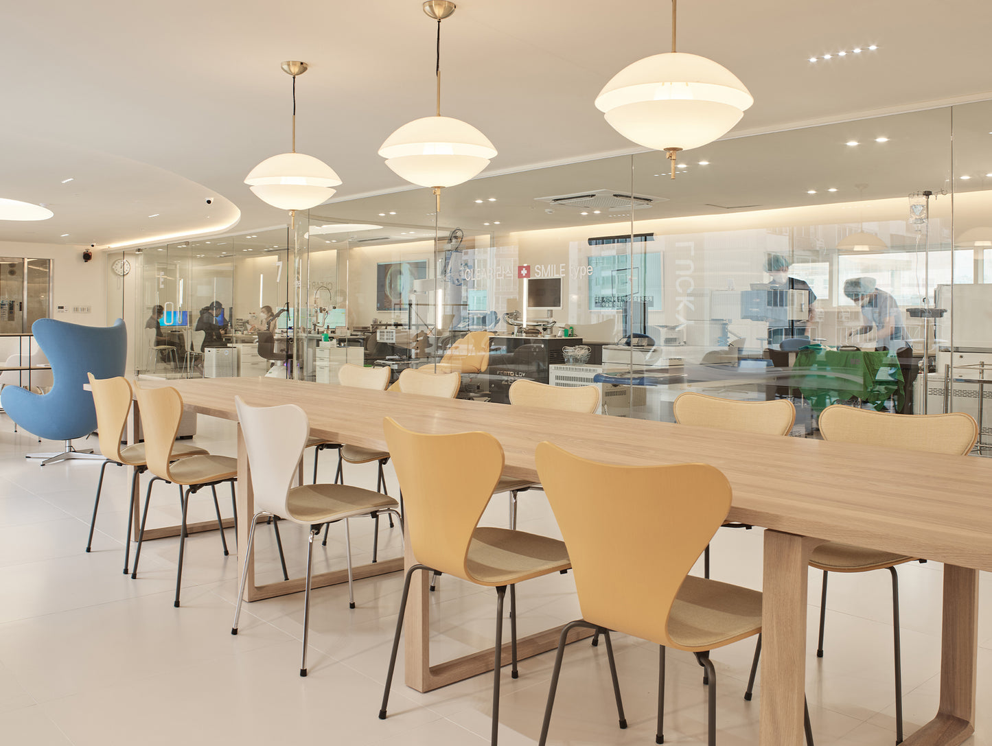 Clam Pendant Lamp by Fritz Hansen