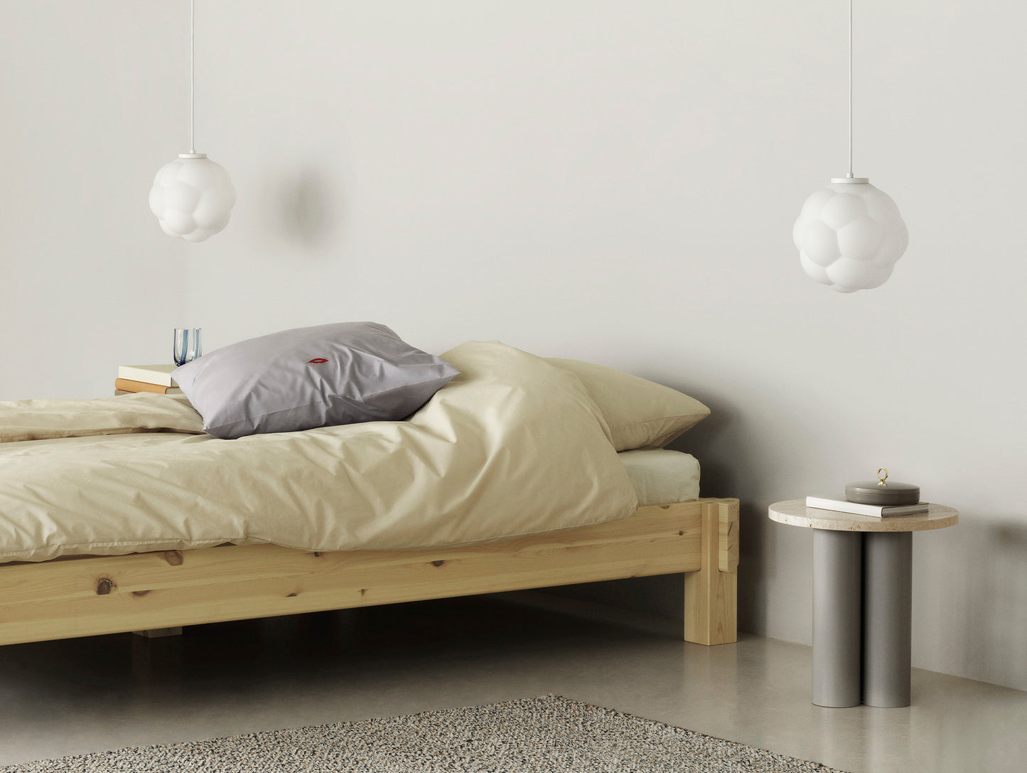 Dit Side Table
