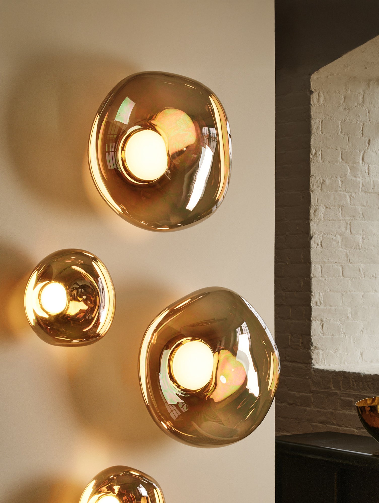 Melt Surface LED Wall Lamp by Tom Dixon – Really Well Made