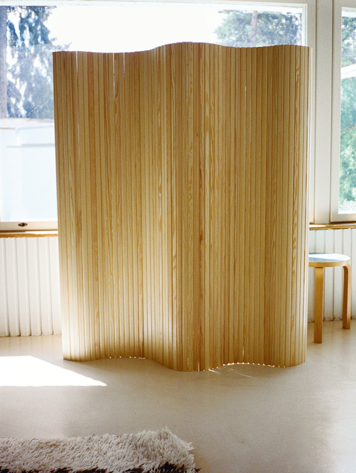 Screen 100 by Artek
