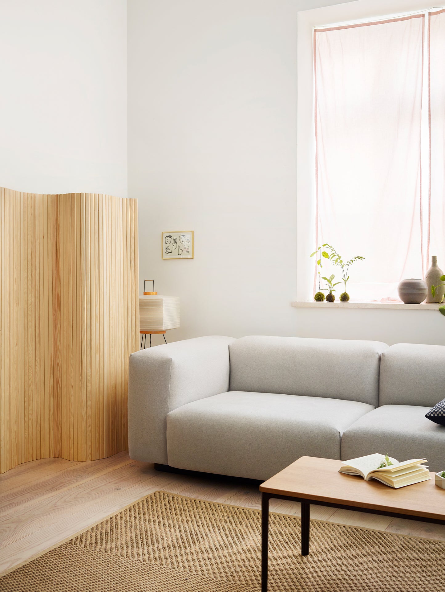 Screen 100 by Artek