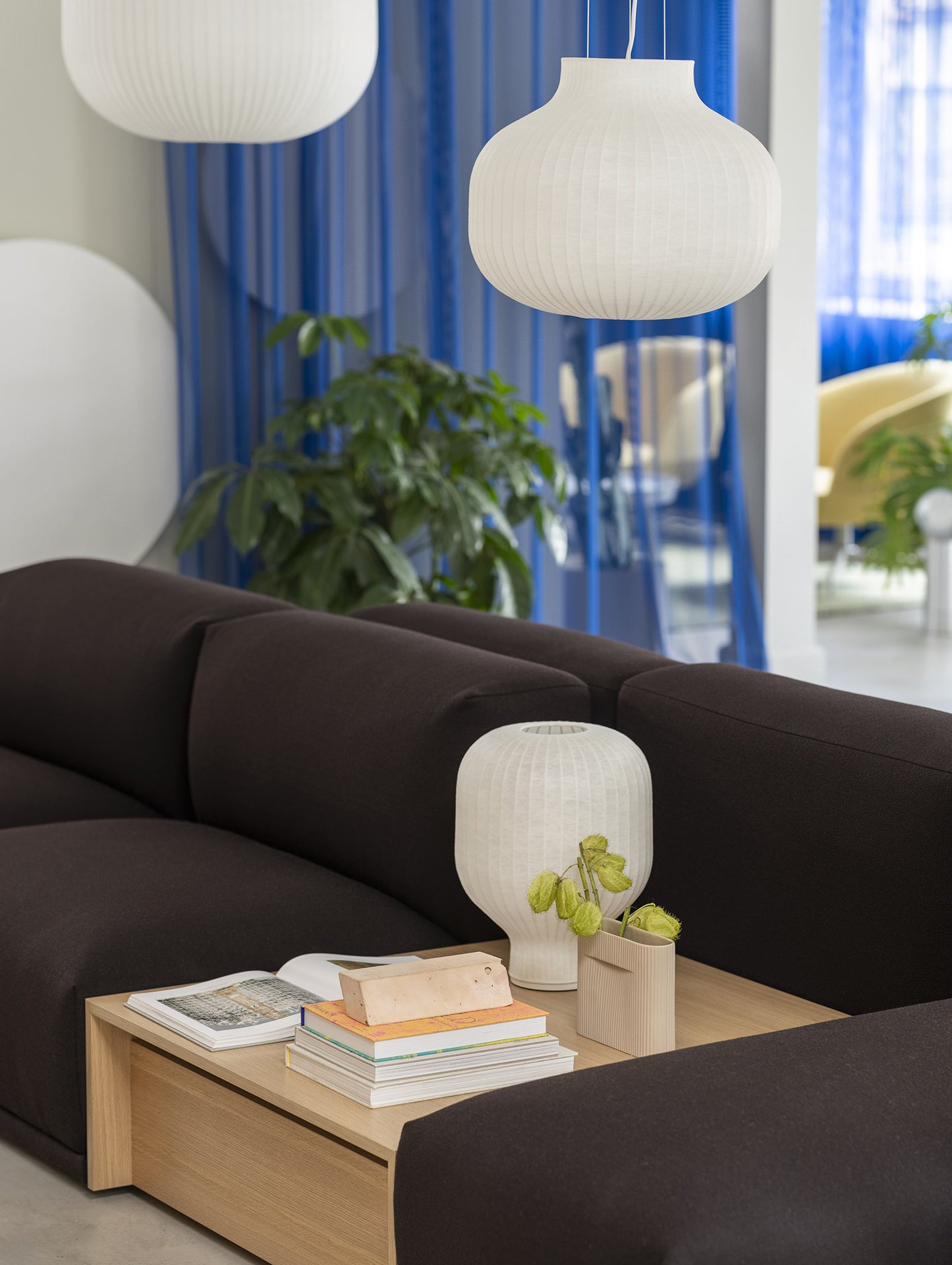 Strand Table Lamp