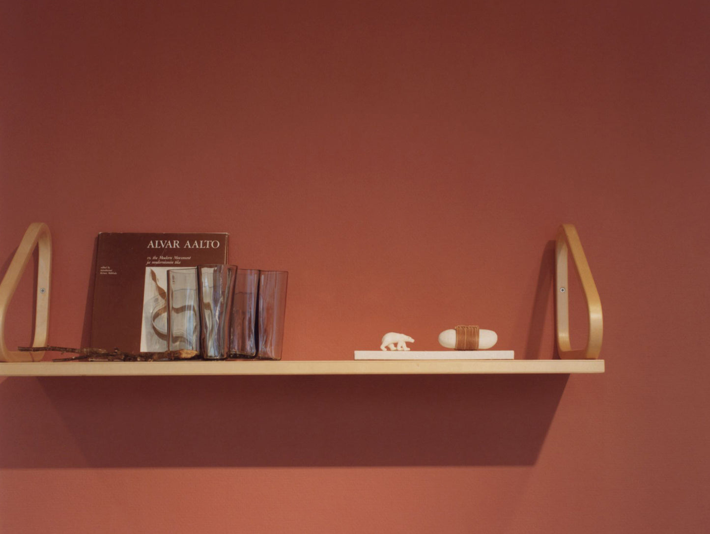 Wall Shelf 112 B