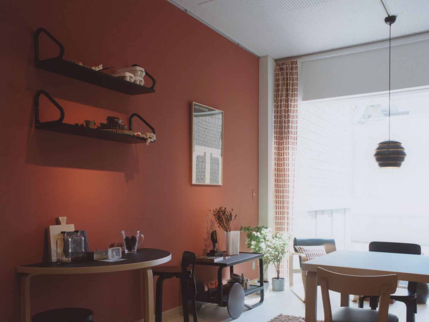 Wall Shelf 112 B