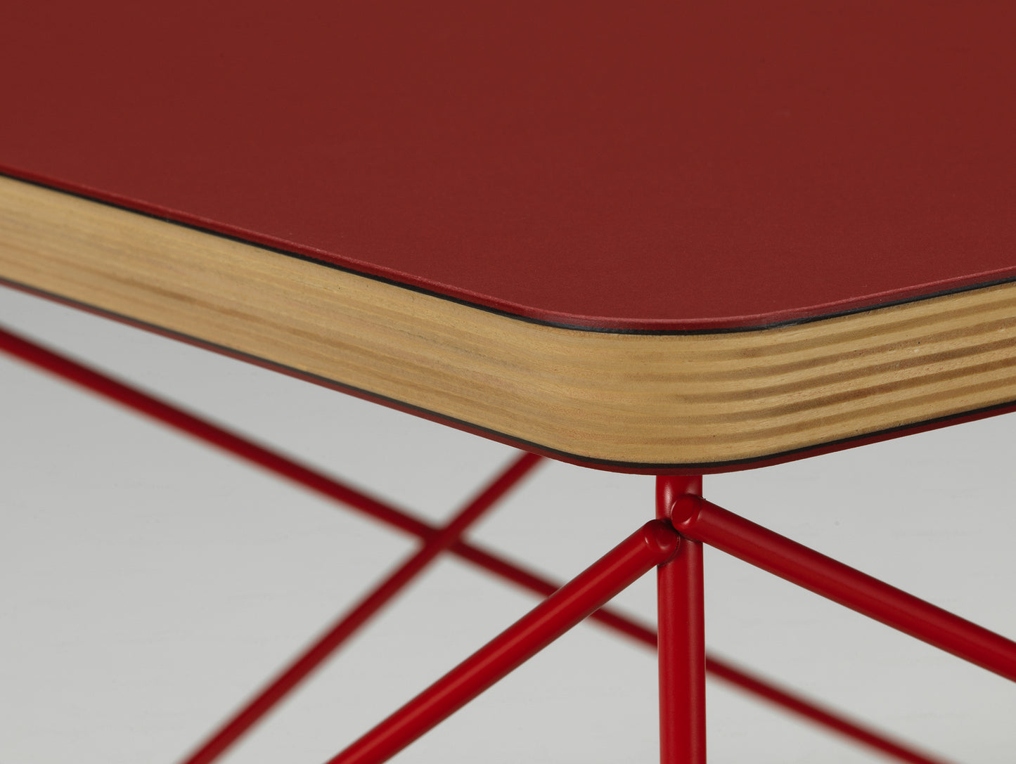 Eames Occasional Table LTR by Vitra - Dark Brick Linoleum / Eames Classic Red Steel