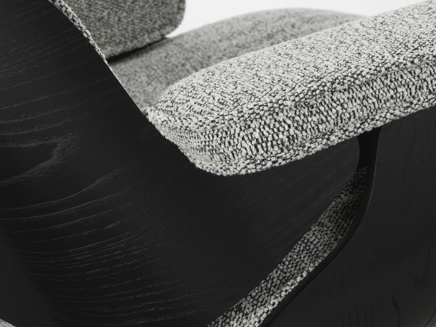 Eames Lounge Chair by Vitra - Black Lacquered Chestnut / 10 Salt’n Pepper