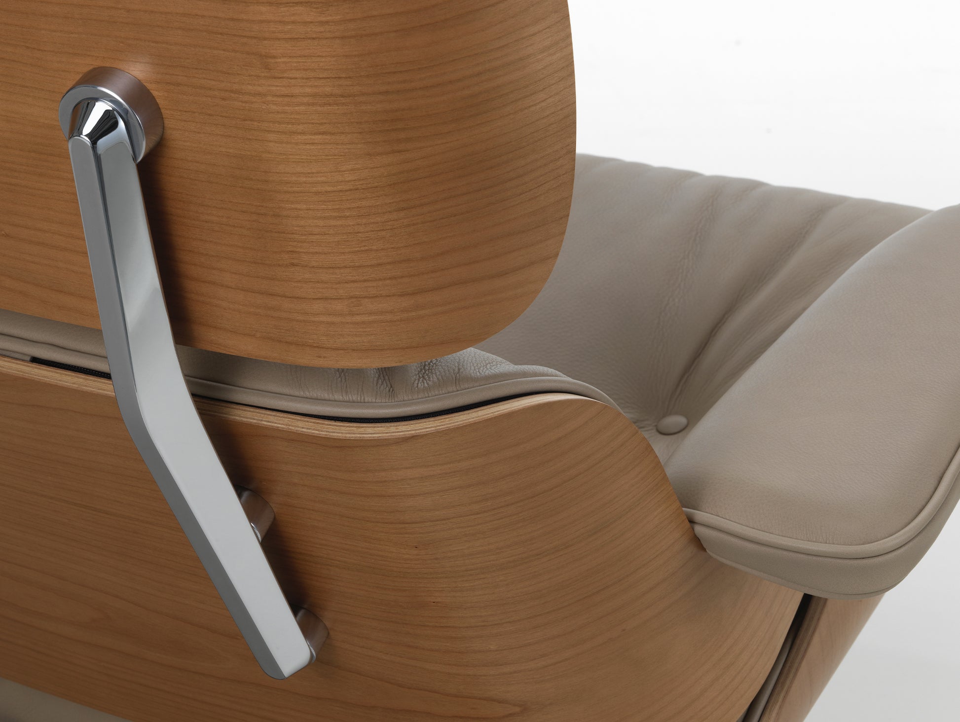 Eames Lounge Chair by Vitra - European Cherry / Dark Sand Premium Leather