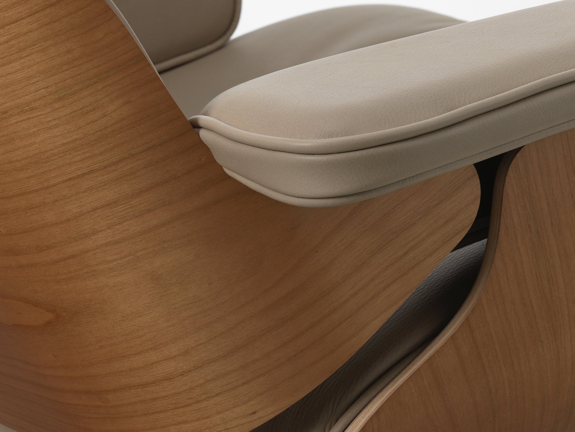 Eames Lounge Chair by Vitra - European Cherry / Dark Sand Premium Leather