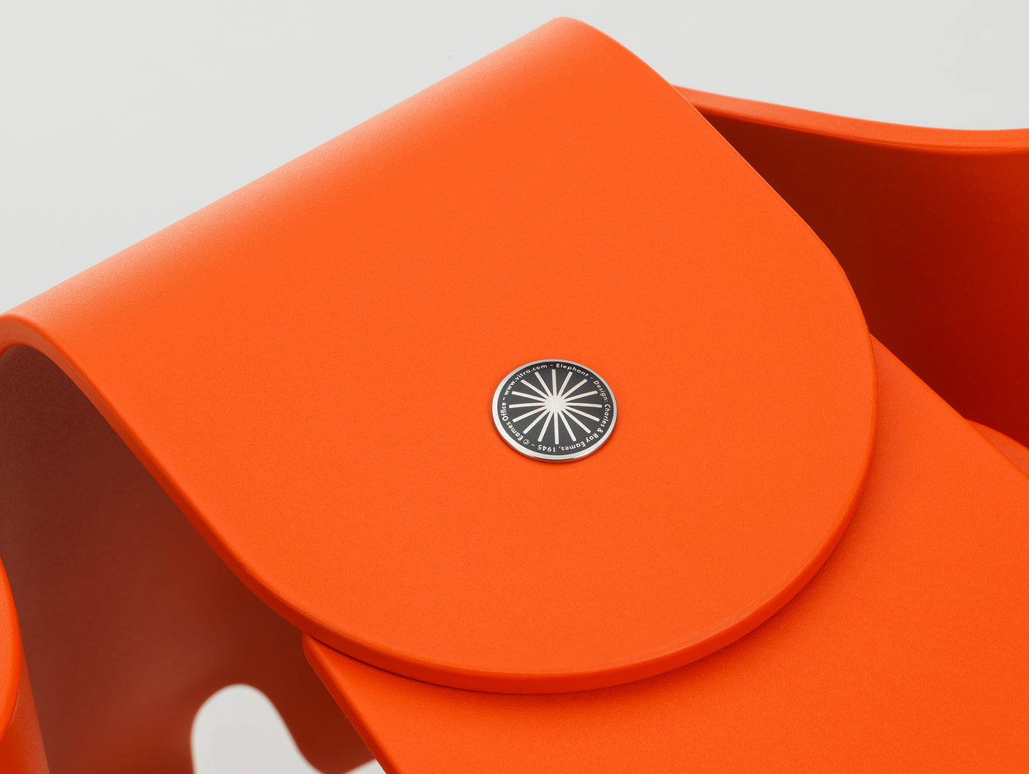 Eames Elephant RE by Vitra - Eames Red Orange