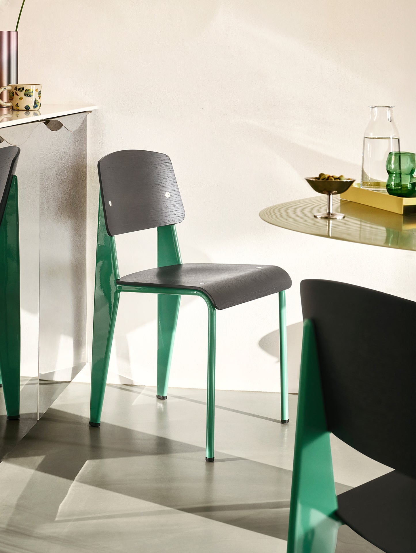 Standard Chair by Vitra - 18 Prouve Blé Vert / 04 Dark Oak