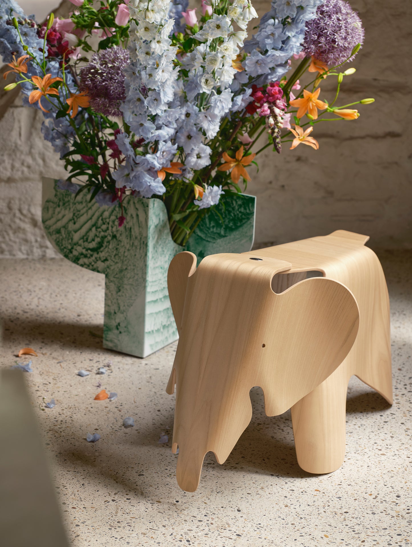 Eames Elephant by Vitra - Chestnut
