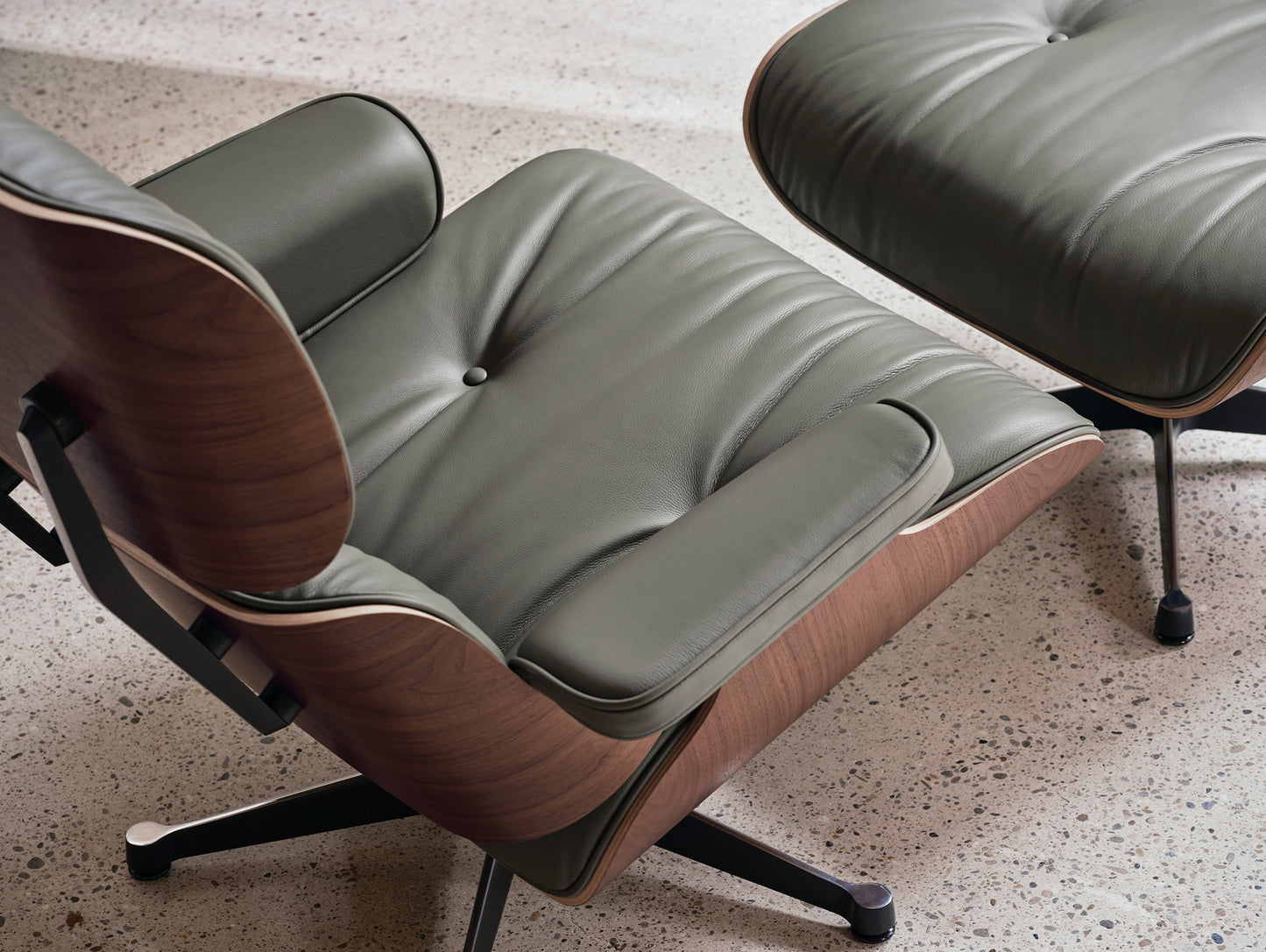 Eames Lounge Chair