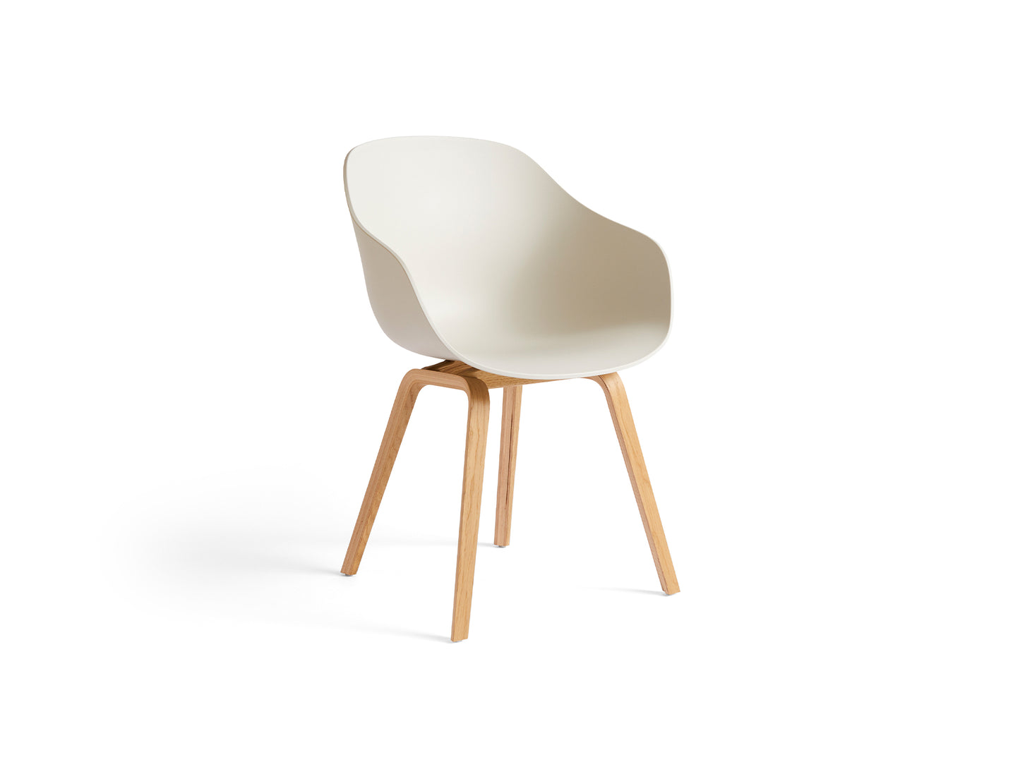 About A Chair AAC 222 - New Colours by HAY / Melange Cream Shell / Lacquered Oak Base