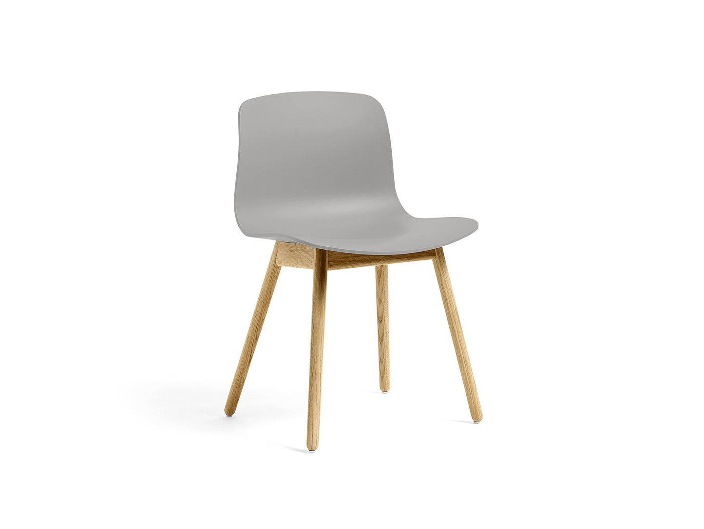 About A Chair AAC 12 by HAY - Concrete Grey 2.0 Shell / Lacquered Oak Base