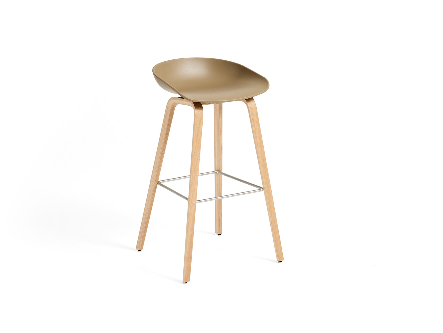 About A Stool AAS 32 by HAY - H 75cm / Clay Shell / Lacquered Oak Base