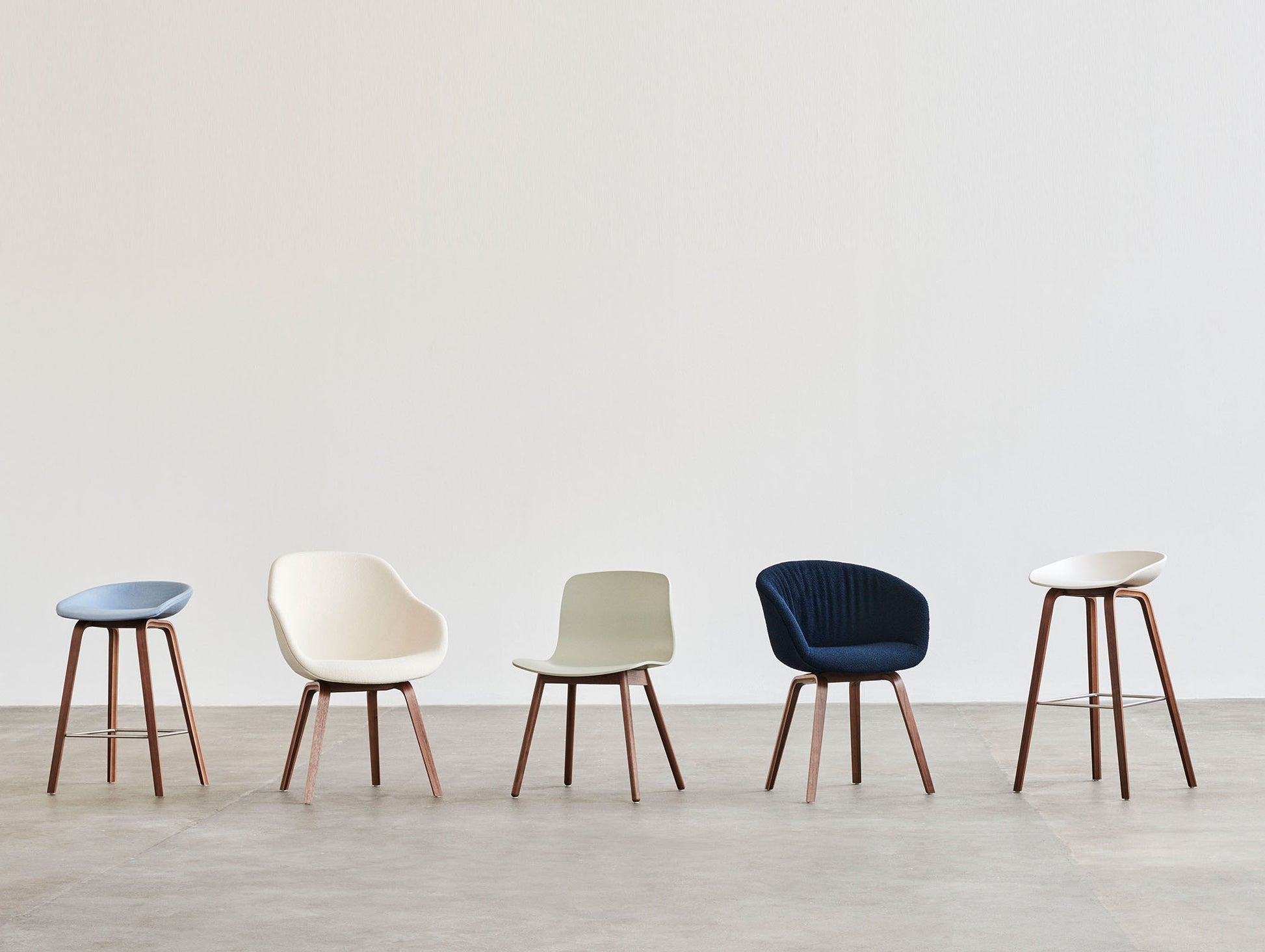 About A Stool AAS 32 by HAY