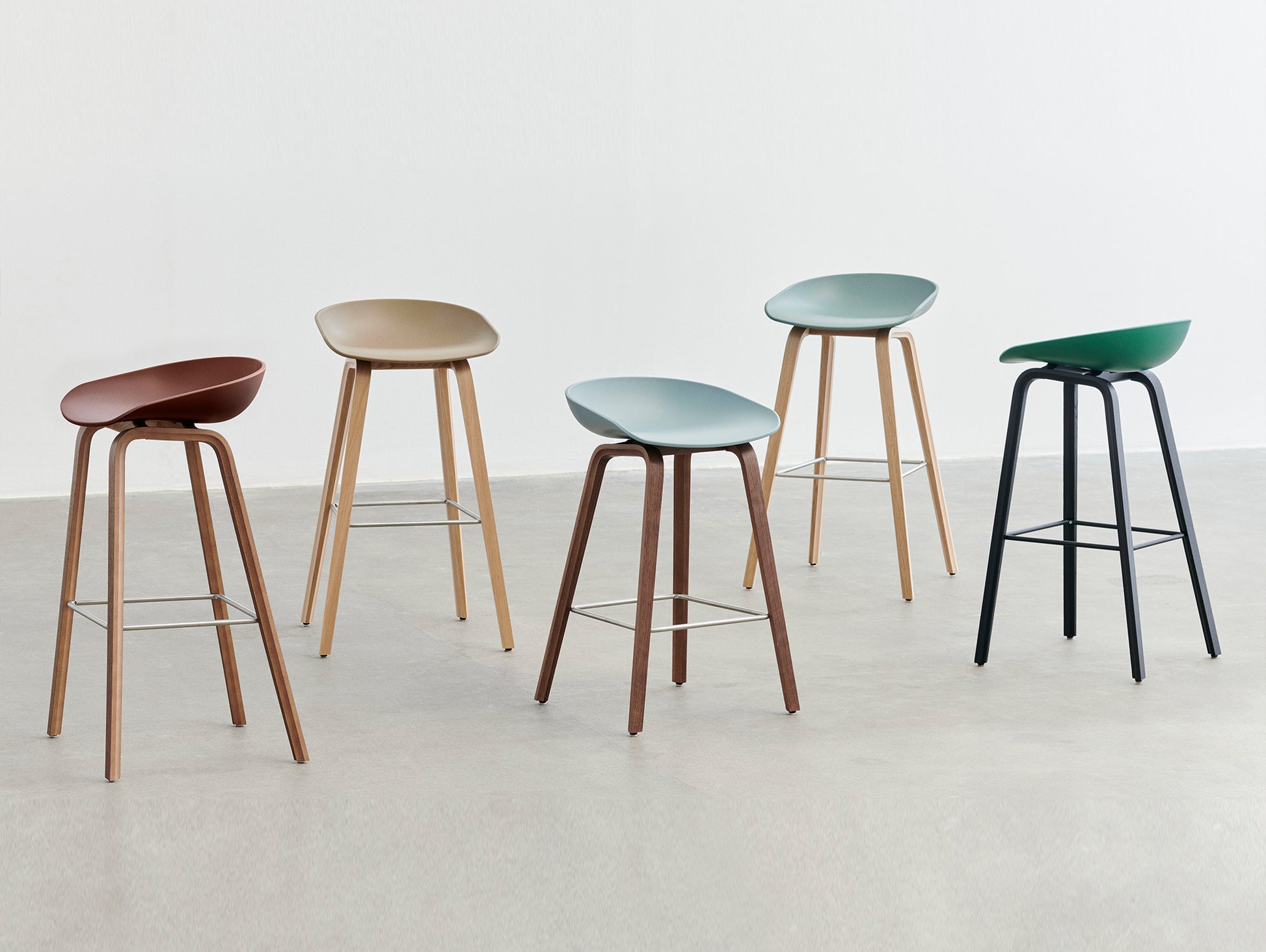 About A Stool AAS 32 by HAY