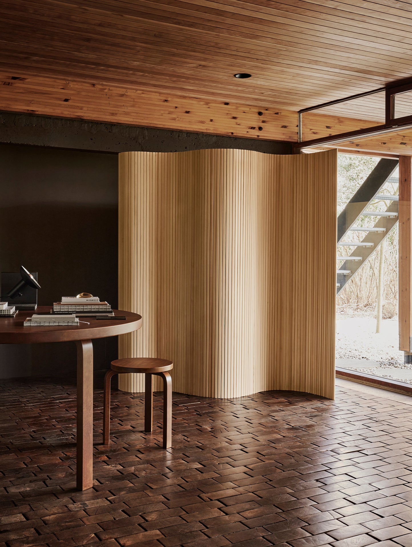 Screen 100 A by Artek