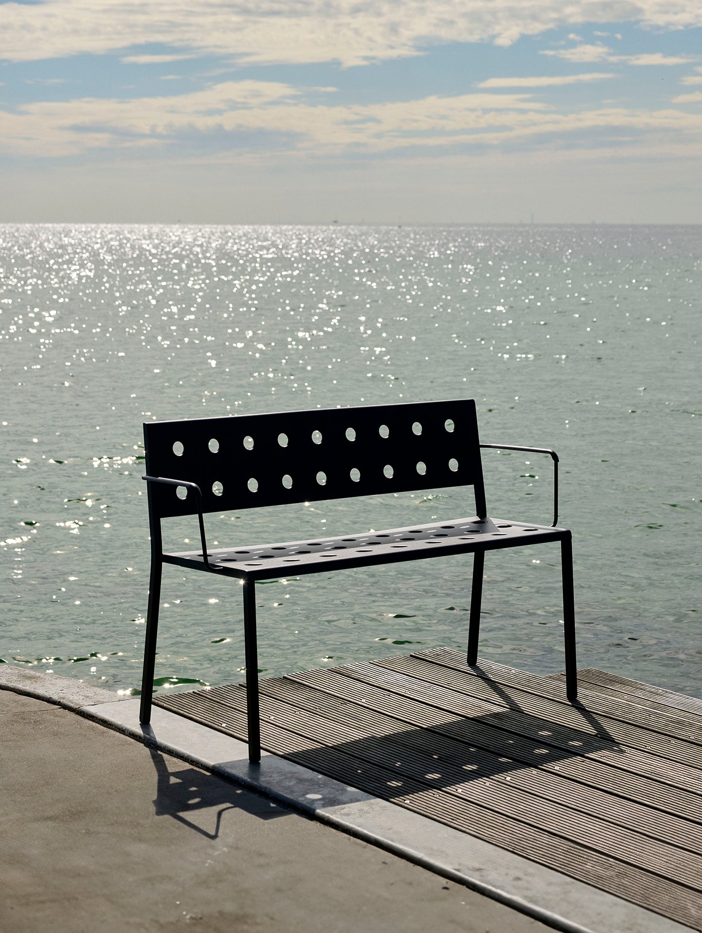Balcony Outdoor Bench with Armrest by HAY - Anthracite