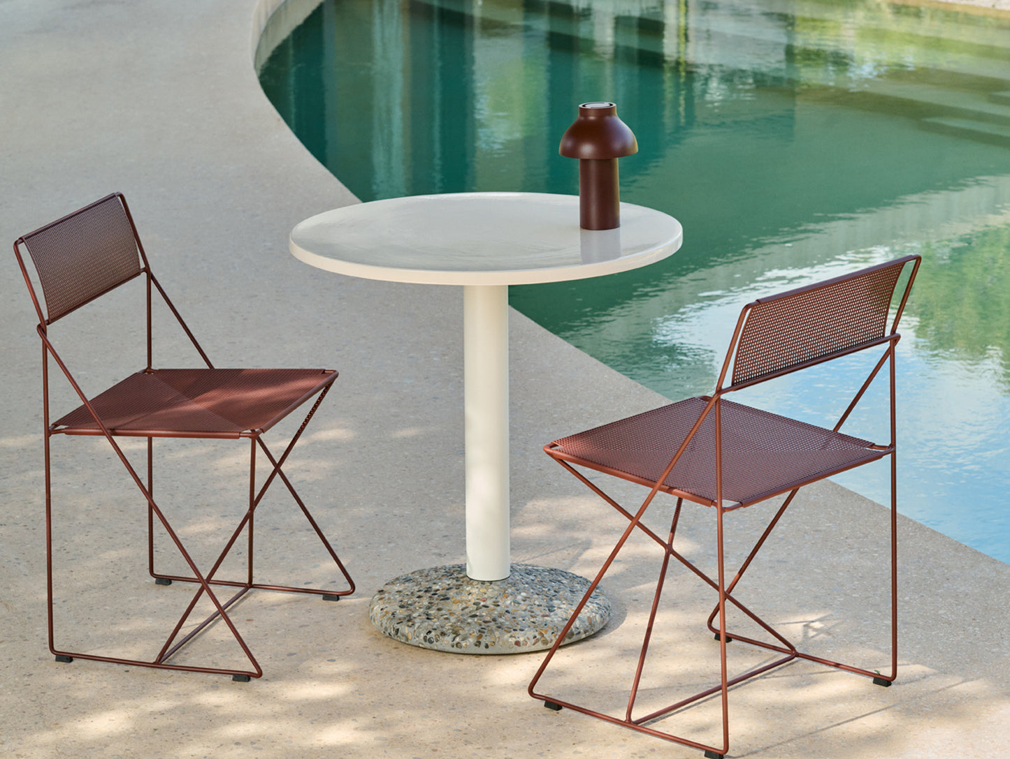 Ceramic Table by HAY - D70 cm / Warm White