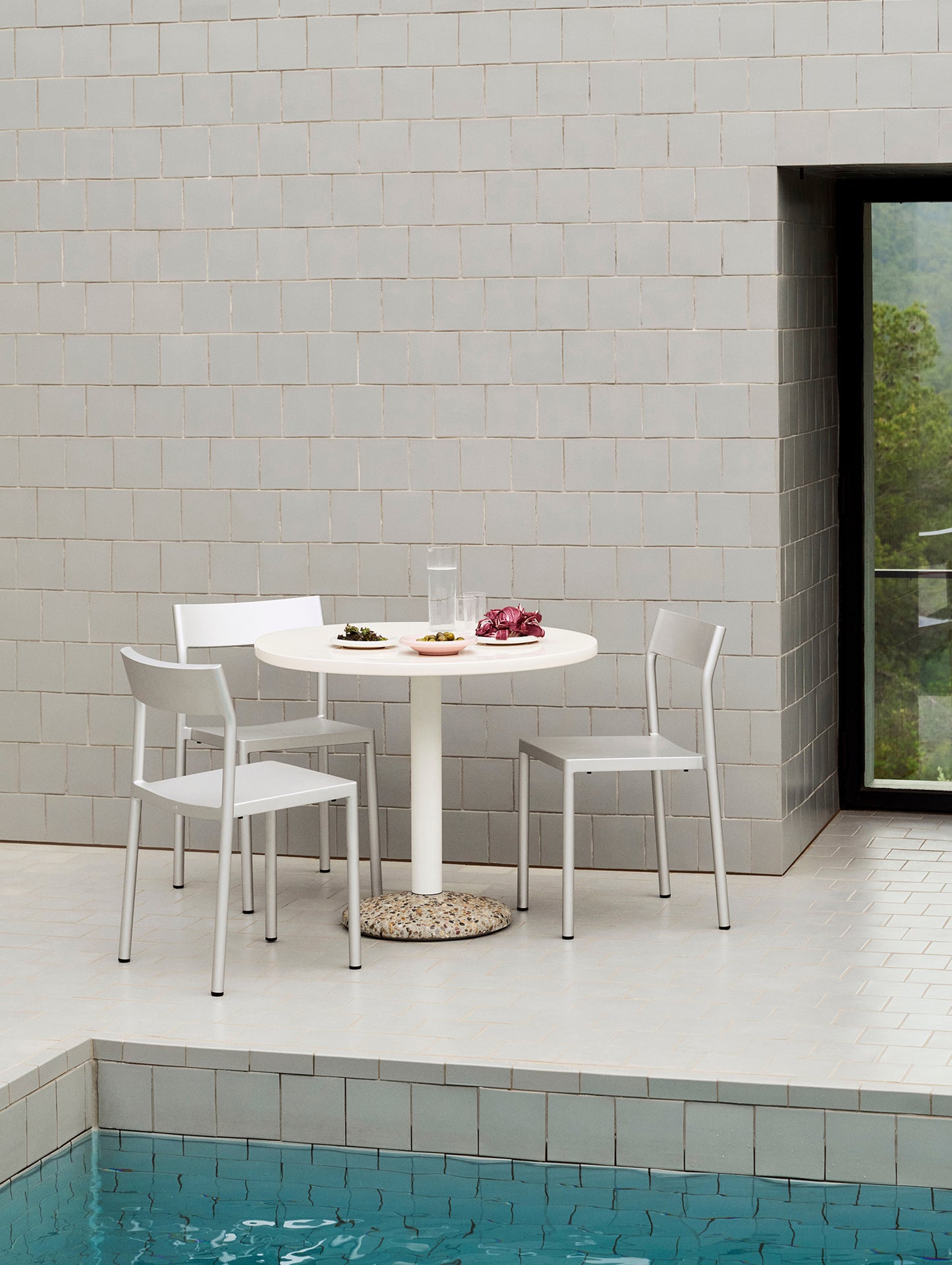 Ceramic Table by HAY - D90 cm / Warm White