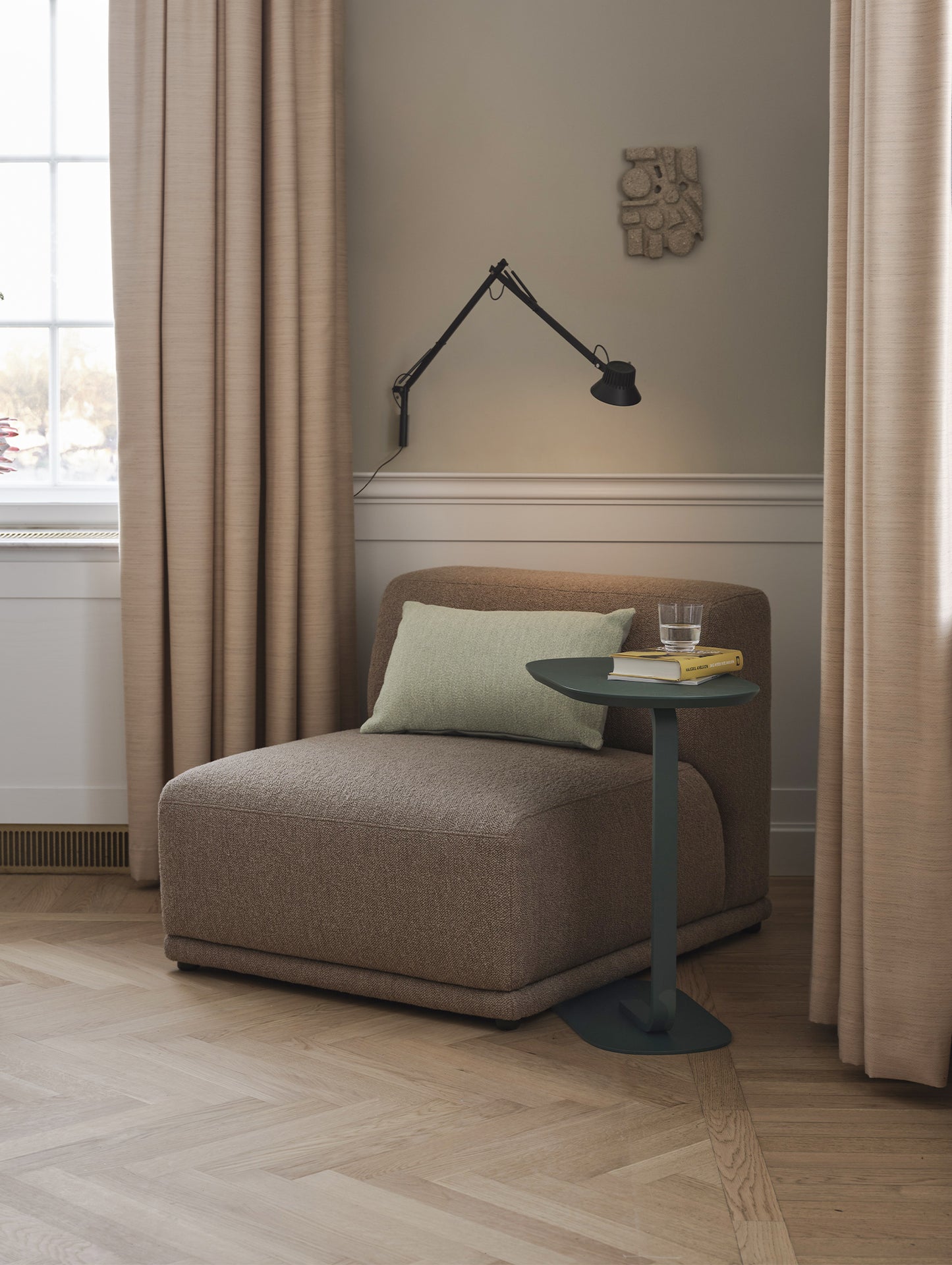 Dark Green Relate Side Table by Muuto