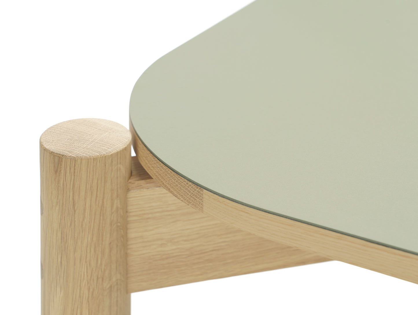 Castor Table by Karimoku New Standard