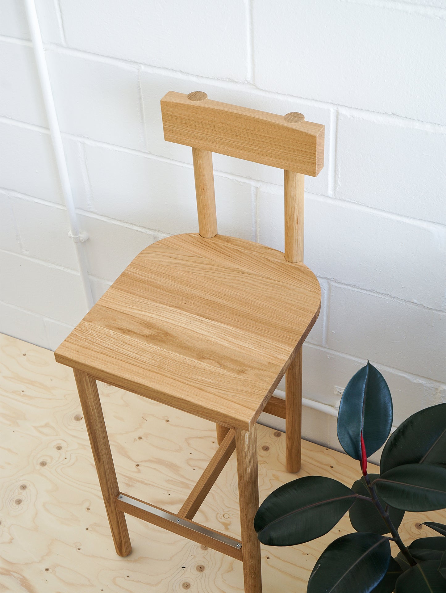 SX02 Gamar Stool by e15 - Clear Lacquered Oak