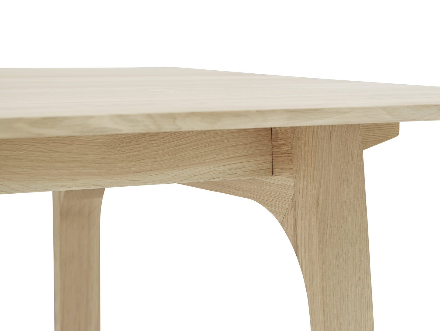Earnest Extendable Table by Muuto - Oiled Oak