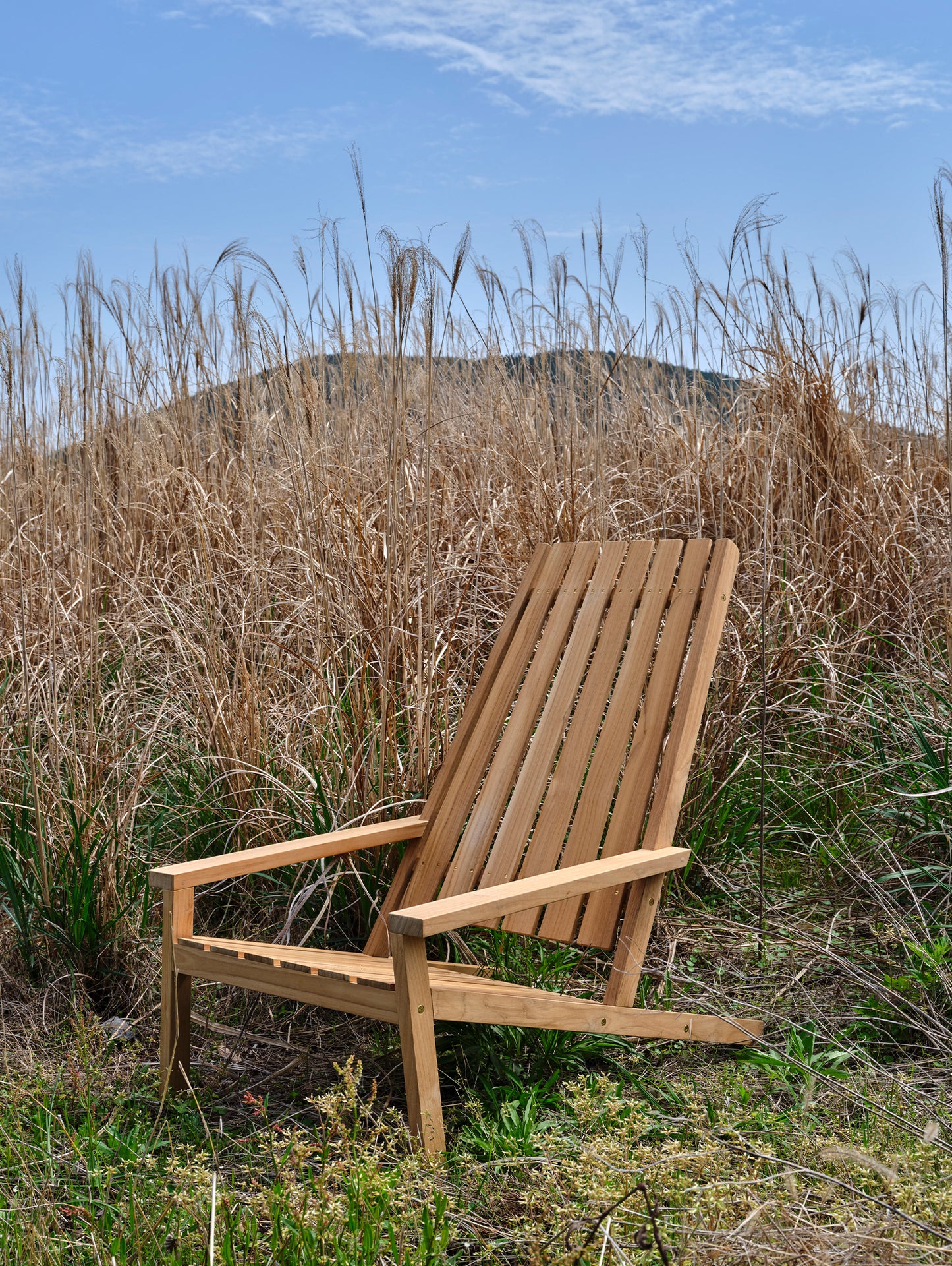 Between Lines Deck Chair by Fritz Hansen