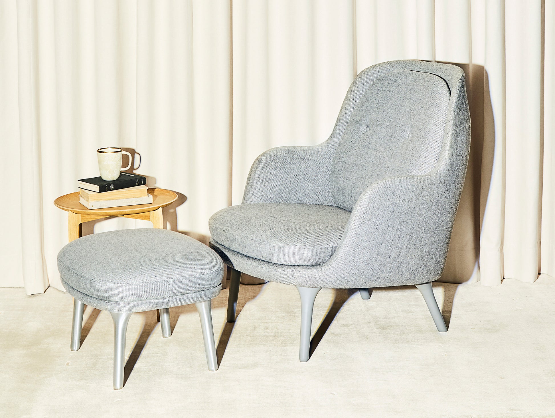 Fri Lounge Chair by Fritz Hansen