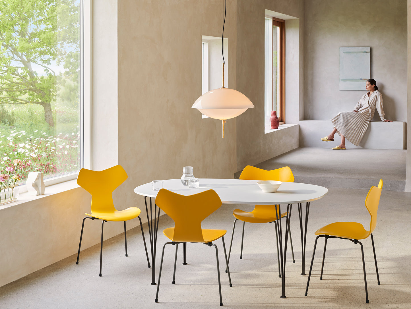Clam Pendant Lamp by Fritz Hansen