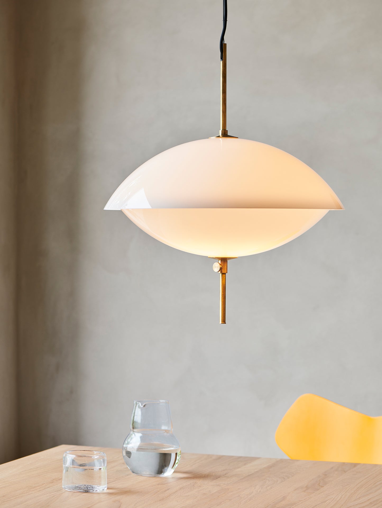 Clam Pendant Lamp by Fritz Hansen