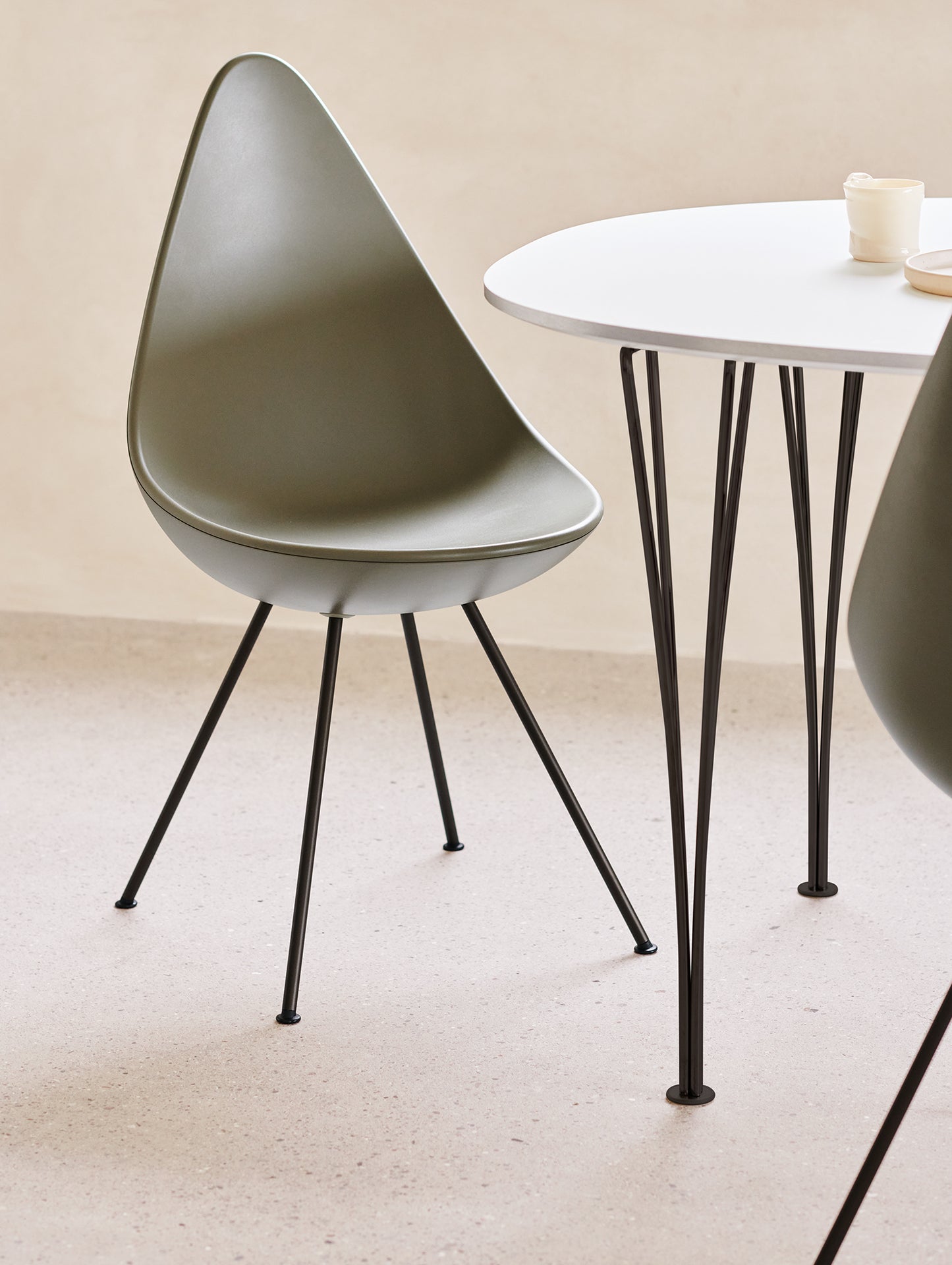 Superellipse Dining Table (Laminate Tabletop)
