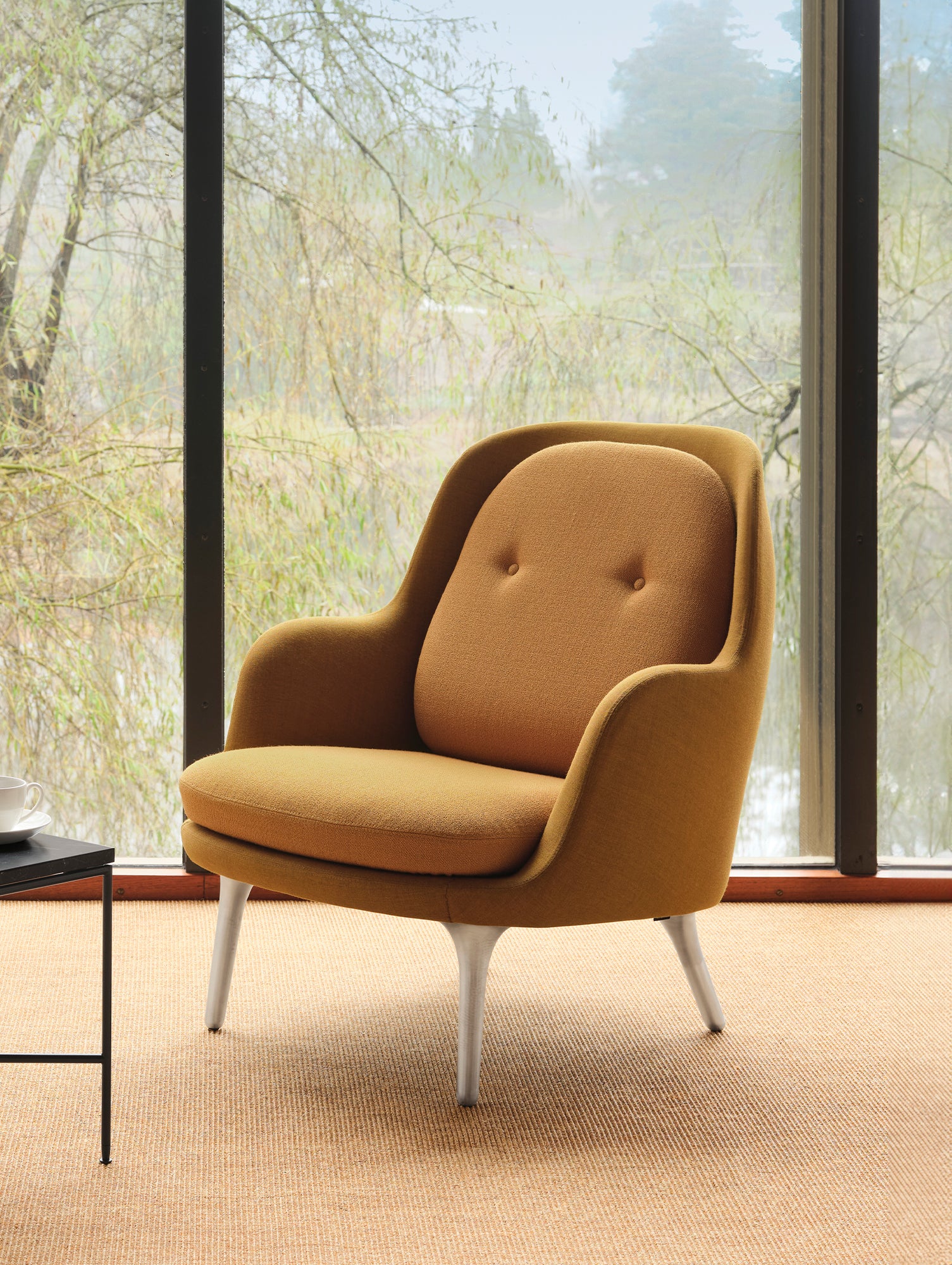 Fri Lounge Chair JH4 - Single Upholstery by Fritz Hansen / Shell: Remix 3 422 / Cushions: Vidar 4 472