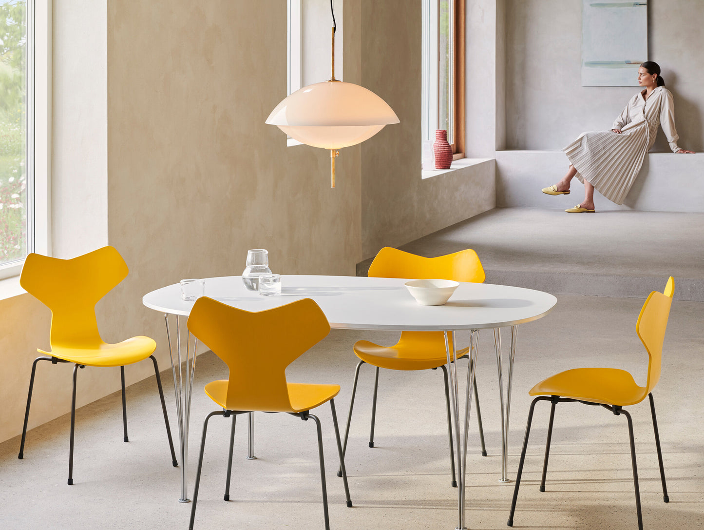 Clam Pendant Lamp by Fritz Hansen