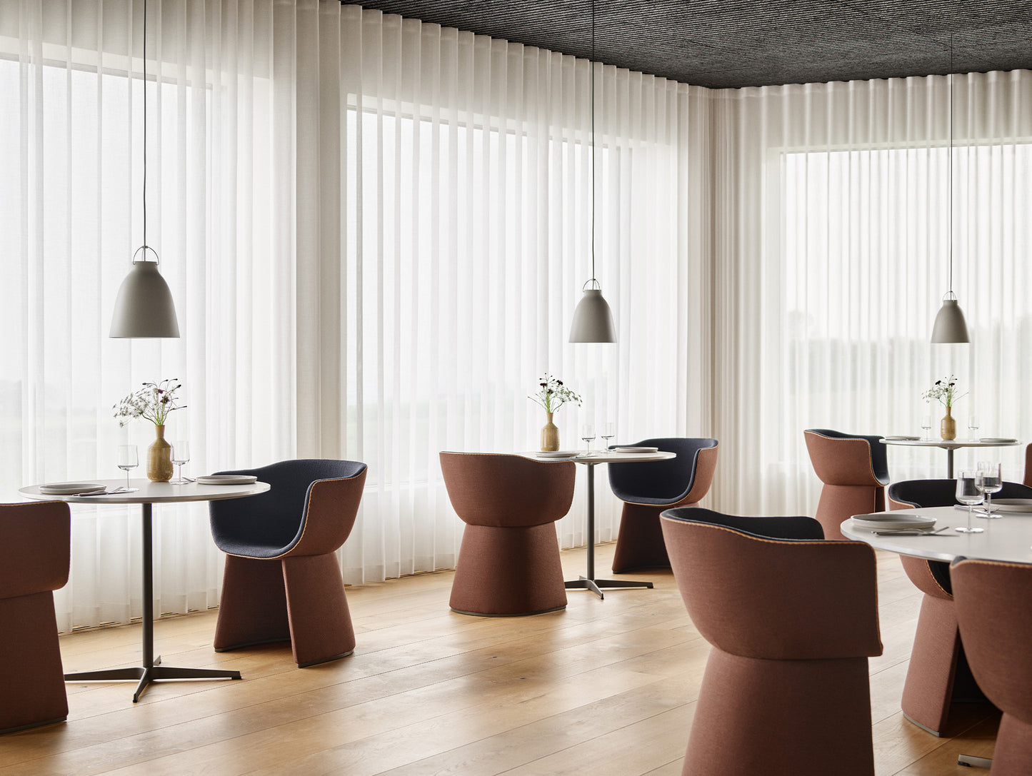 Caravaggio Pendant Light by Fritz Hansen - P2 / Matt Warm Grey Aluminium