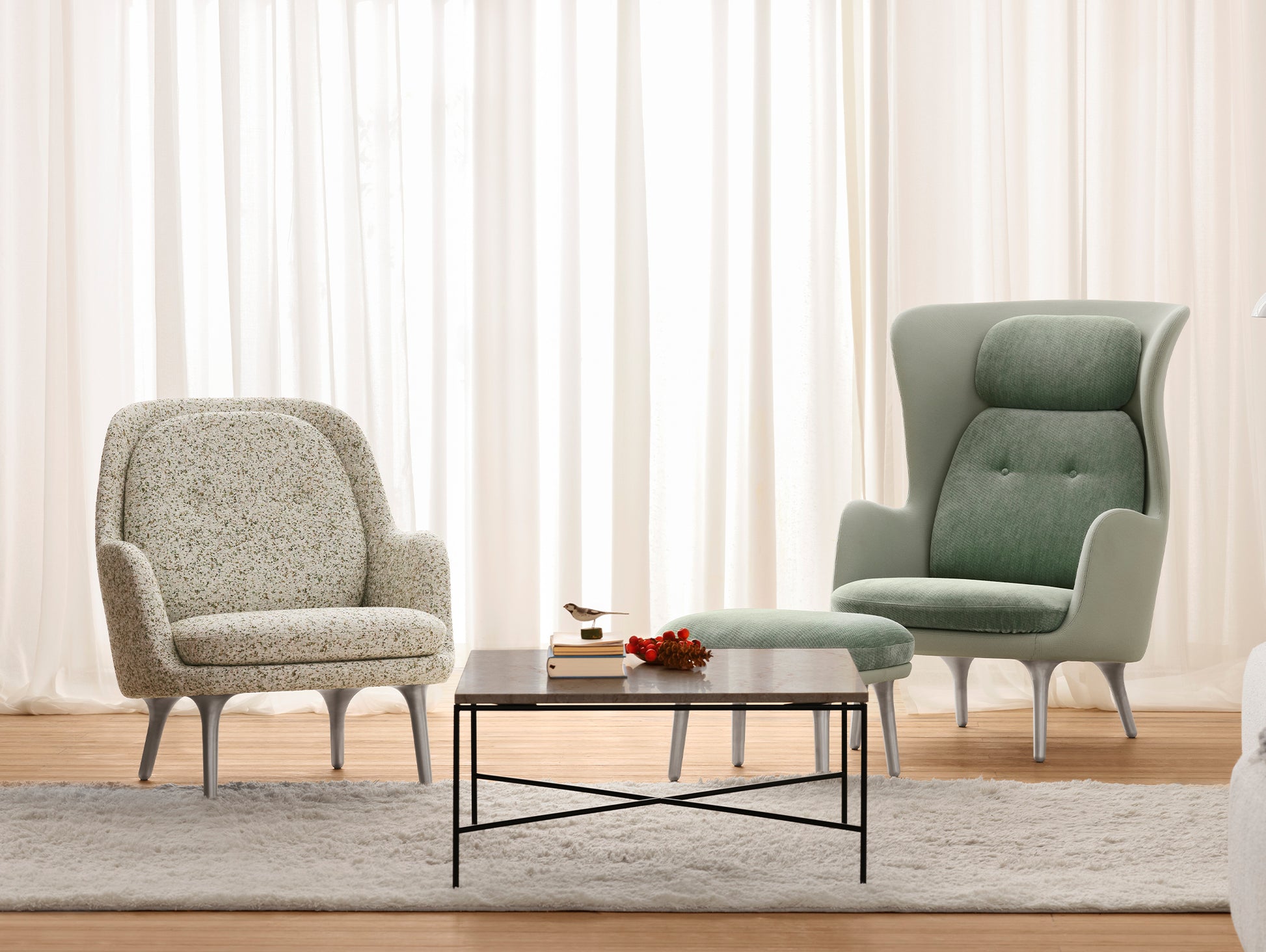 Fri Lounge Chair JH4 - Single Upholstery by Fritz Hansen / Atom White