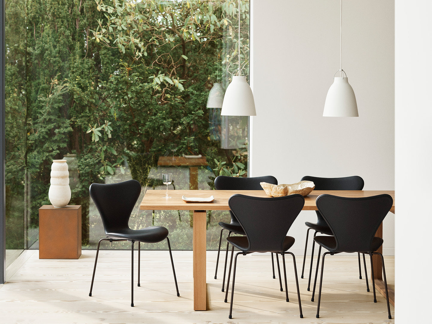 Caravaggio Pendant Light by Fritz Hansen - P2 / Matt White Aluminium