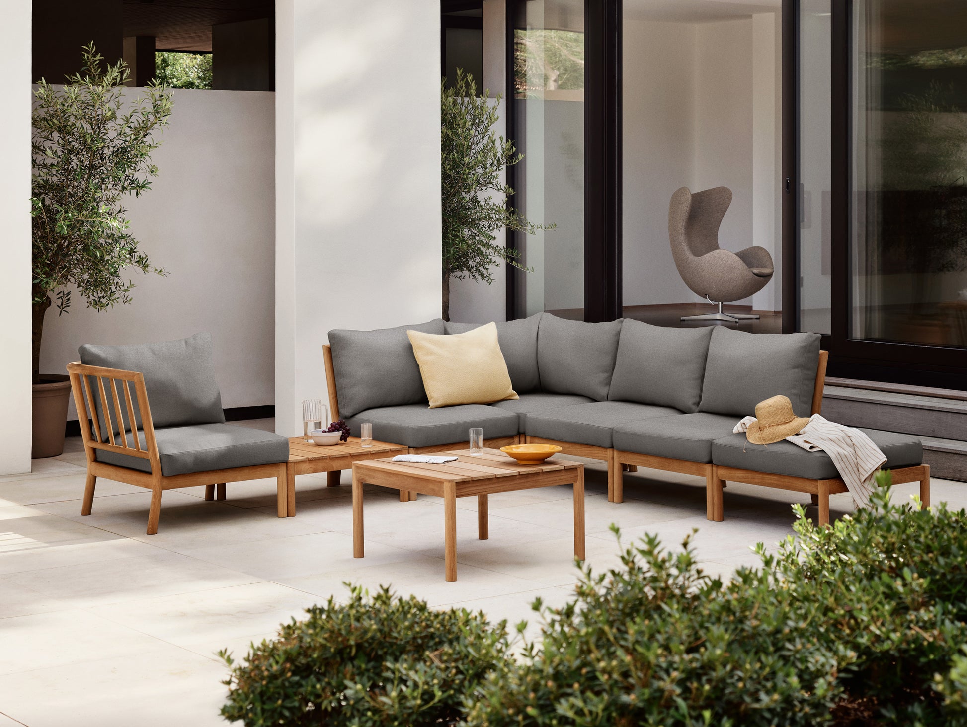 Tradition Outdoor Modular Sofa by Fritz Hansen - Configuration 4