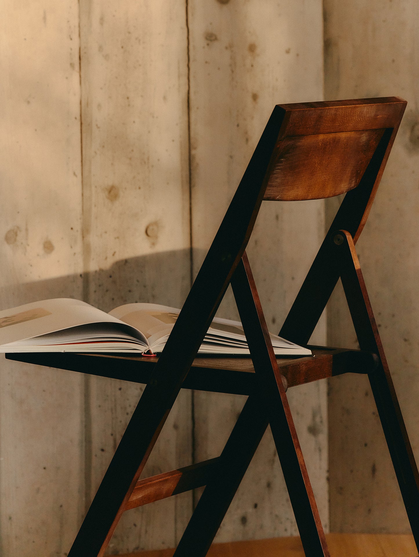 Folding Flat Chair by Frama