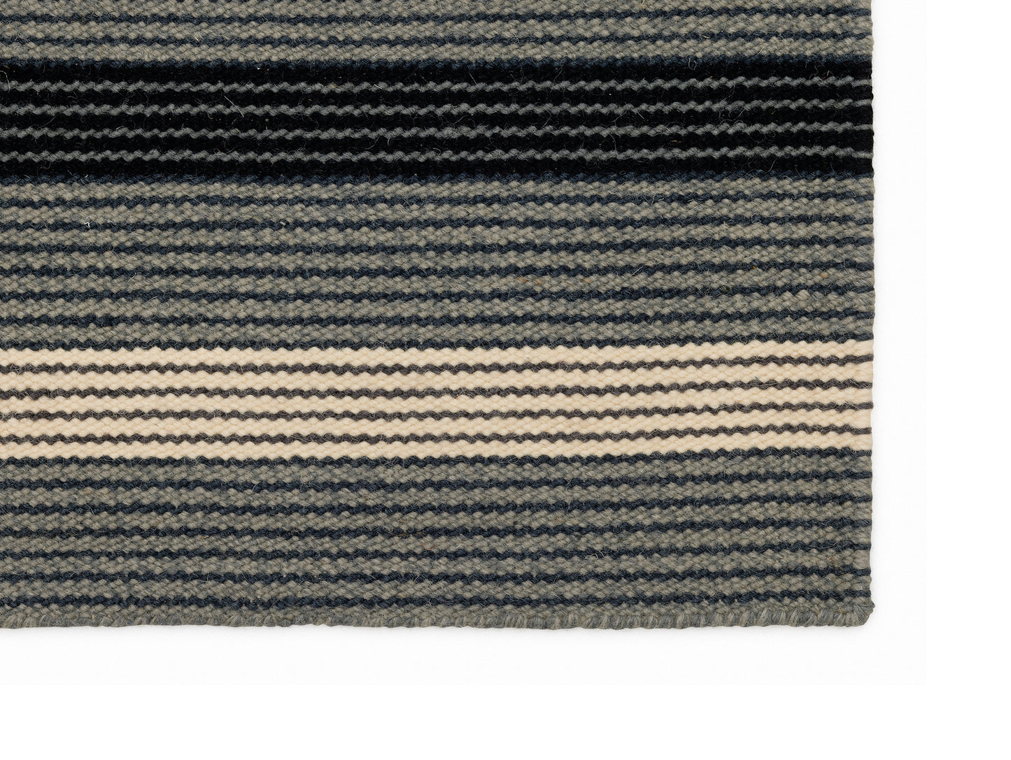 Fleur Rug by Fabula Living - 1615 Ash / Black