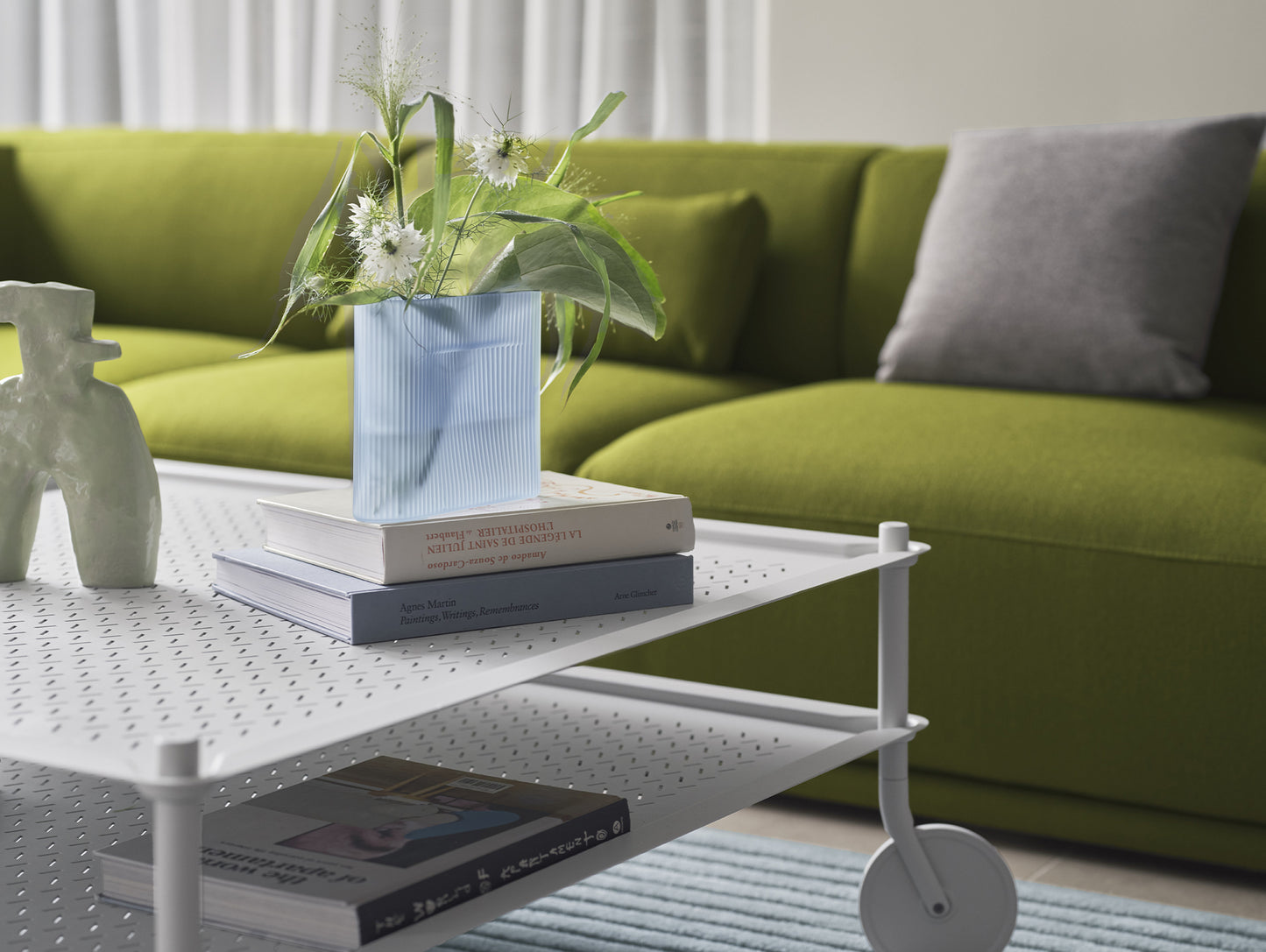 Ridge Vase by Muuto - Height 16.5 cm / Light Blue Frosted Glass