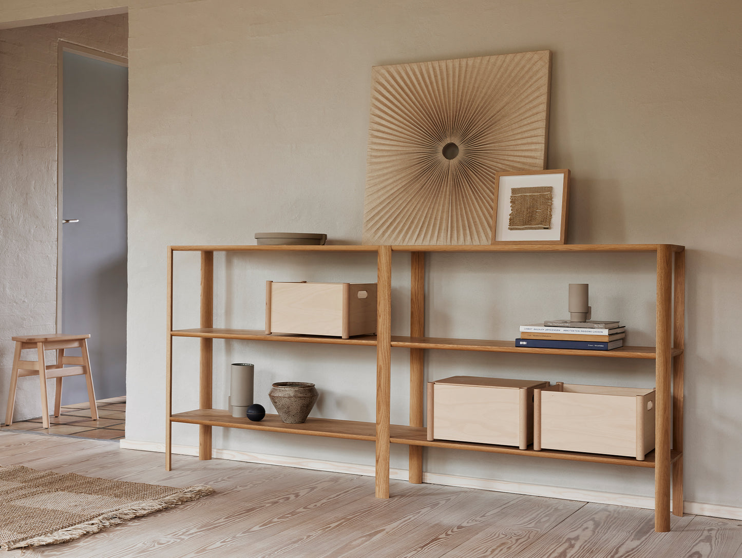 Pillar Storage Box