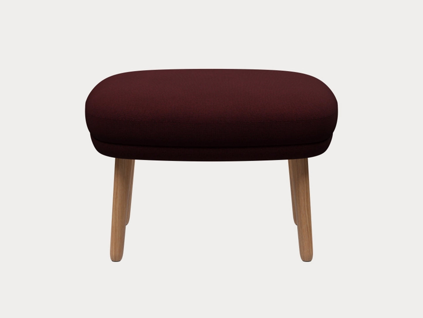 Fri Ottoman by Fritz Hansen - JH15 /
Outside: Christianshavn 1141 / Seat: Christianshavn 1141