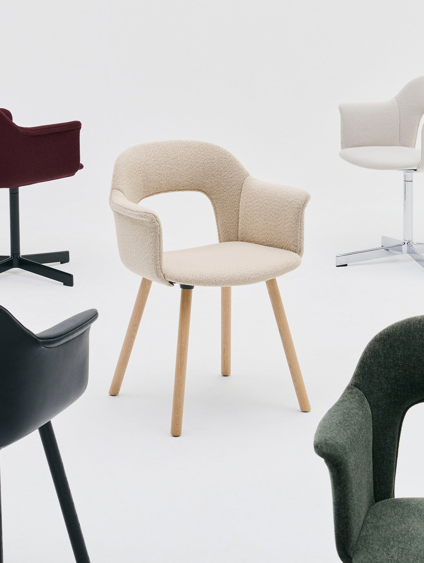 Layout Armchair Upholstered - Wood Base