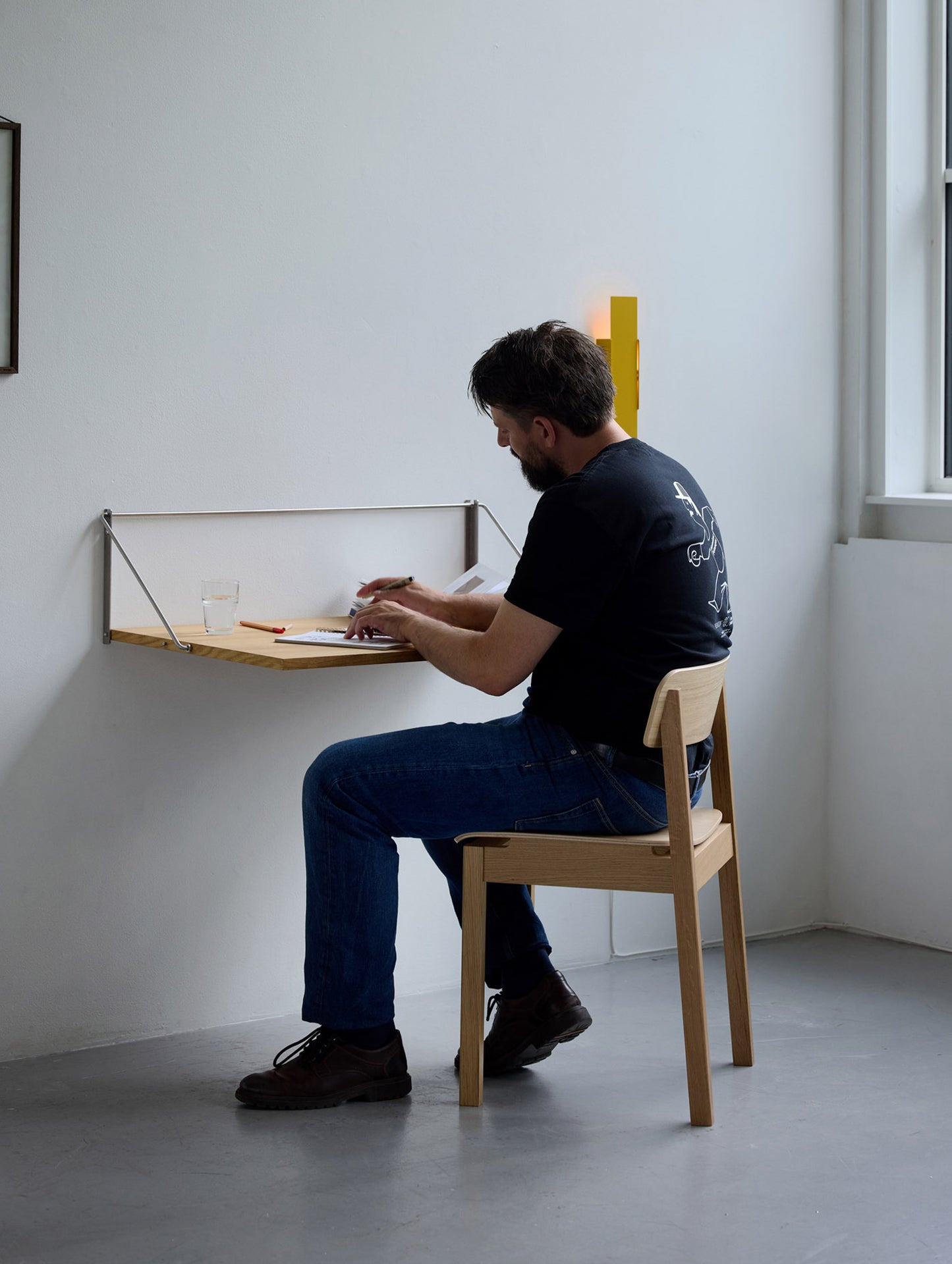 Everyday Chair by Moebe - Lacquered Oak