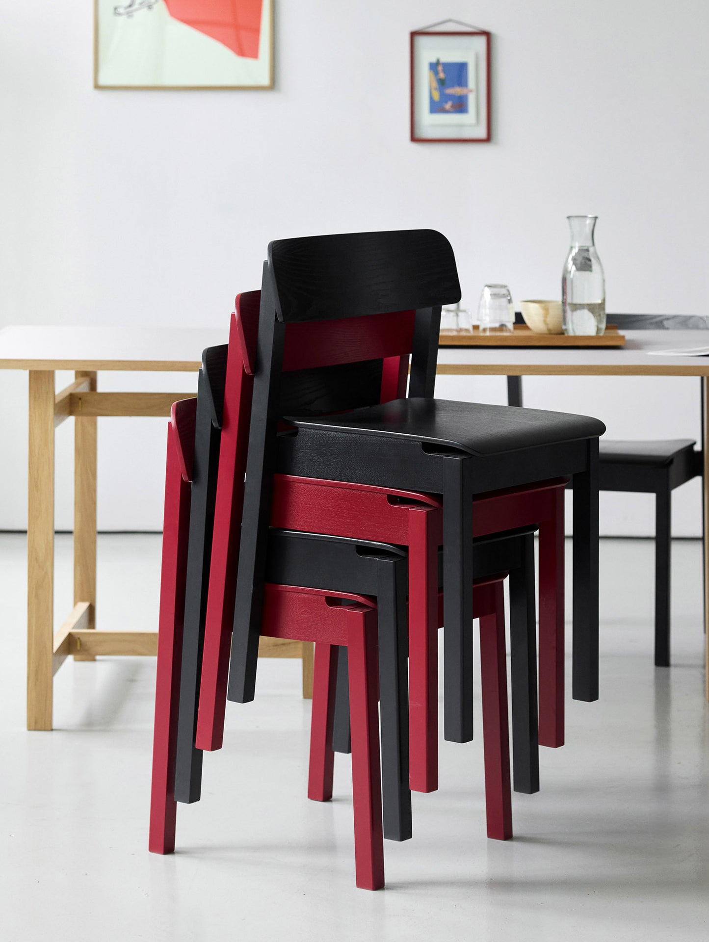 Everyday Chair by Moebe